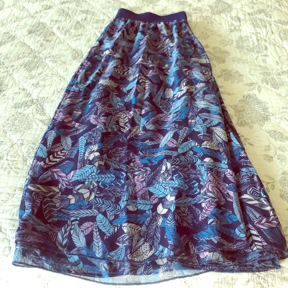Beautiful multi-blue skirt